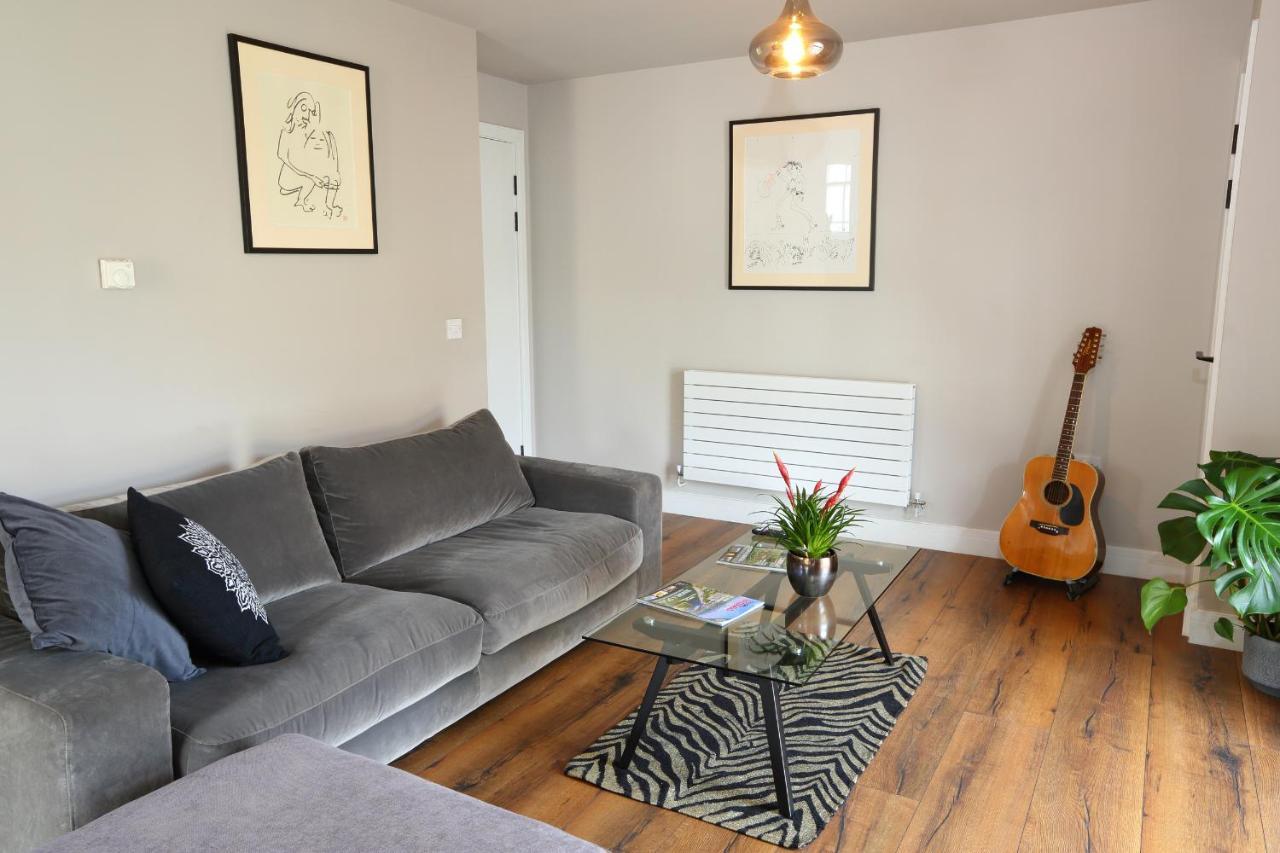 The Breathe Residence Rhyl Extérieur photo