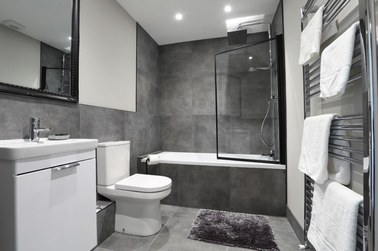The Breathe Residence Rhyl Extérieur photo